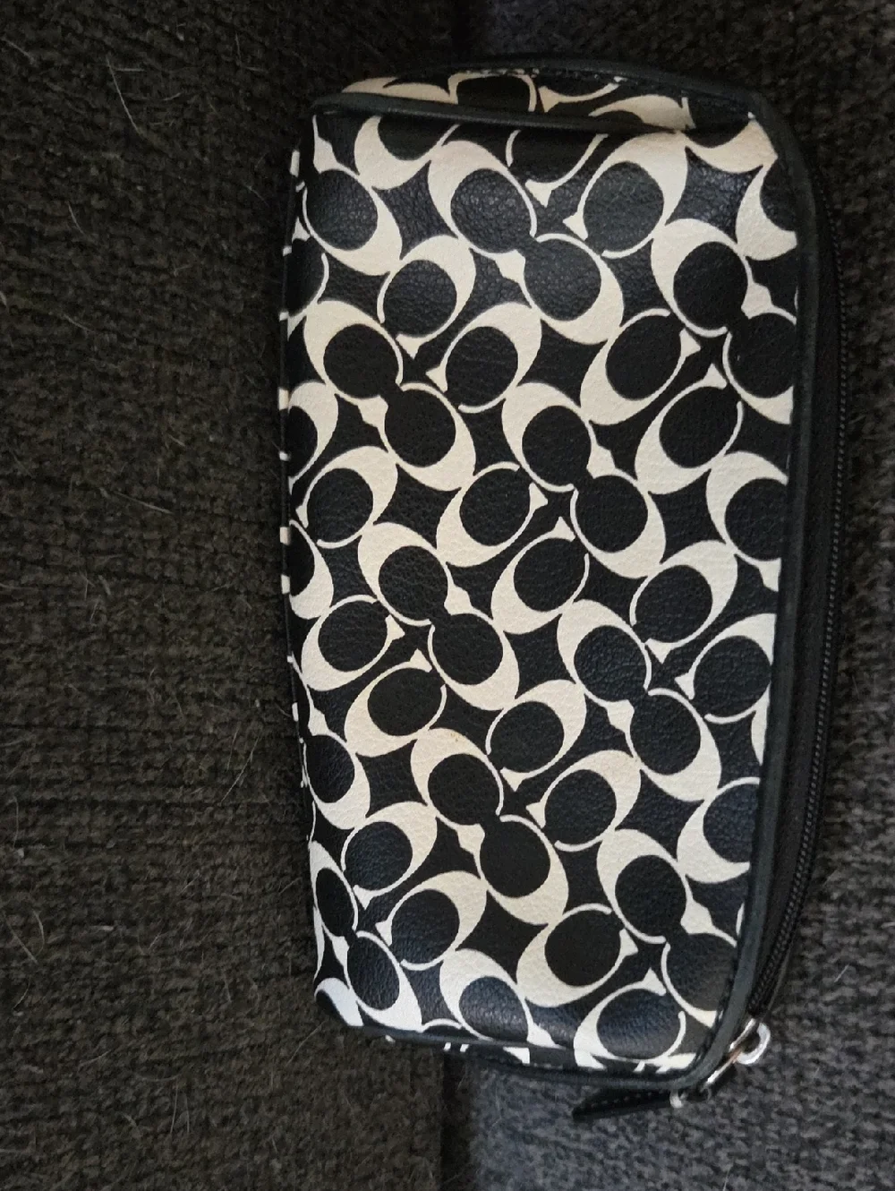 Coach Black & White Signature Zip Case - Picture 2 of 3